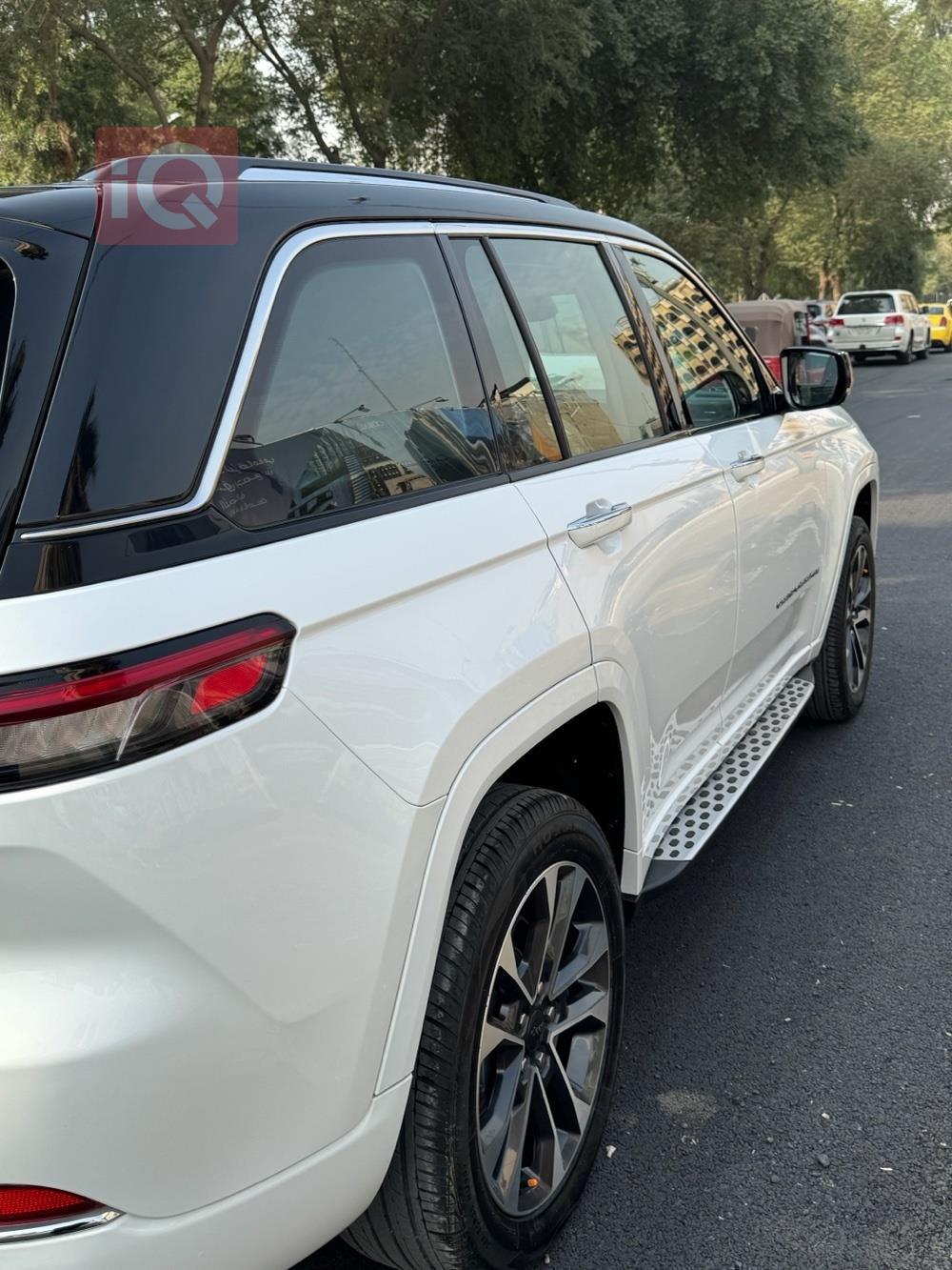 Jeep Grand Cherokee L